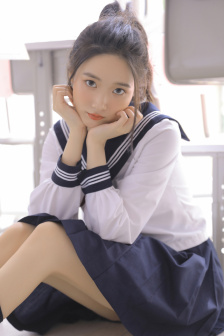 坐在学长上面写作业视频