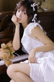 靖王世子小妾
